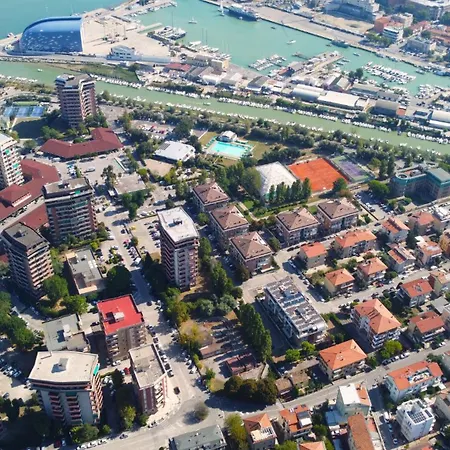 아파트 Casa San Bartolo - Baia Flaminia 페자로